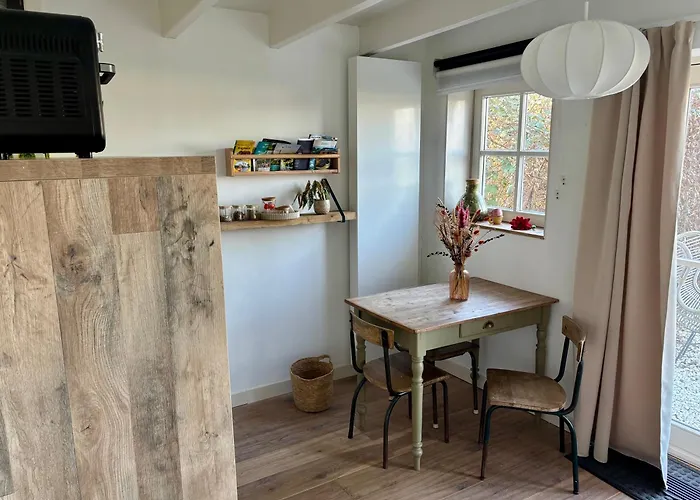 Gasthof De Sleeuwijkerwaard 3*