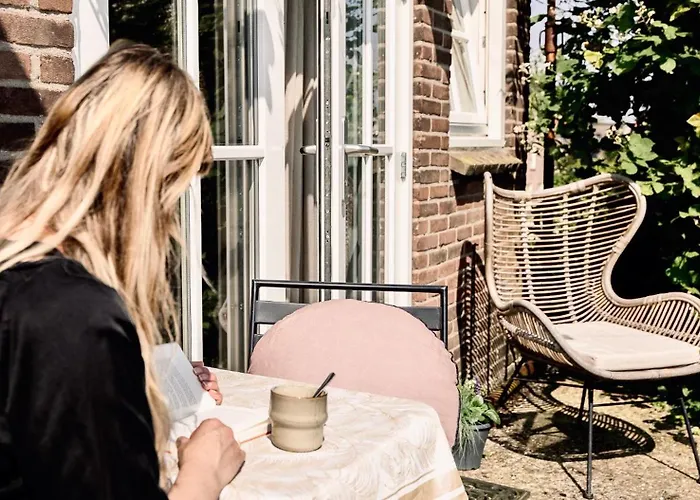 De Sleeuwijkerwaard בית הארחה Sleeuwijk